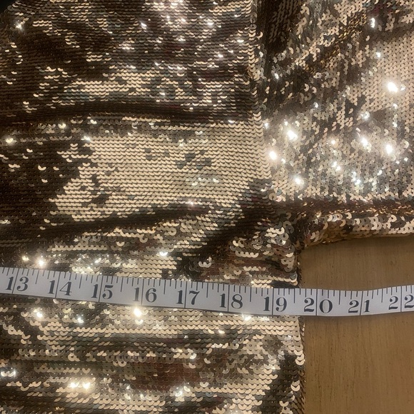 Michael Kors Women’s Gold Sequin Short Sleeve Top New xs- m - Picture 6 of 12